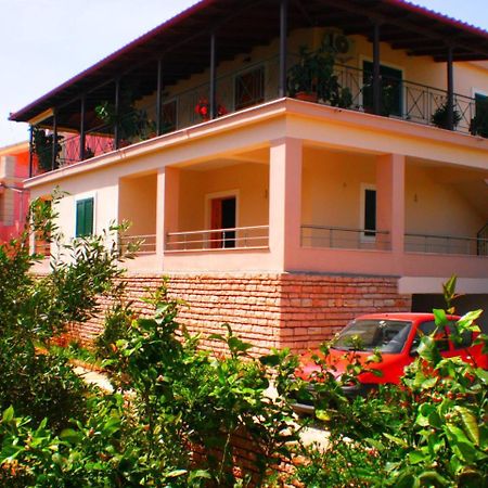 Victoria Apartments Ksamil Exterior photo